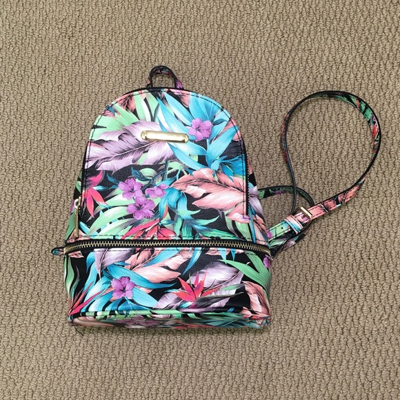 SOLD!!🎒NWOT Multicolored Mini Backpack🎒 - Picture 3 of 4